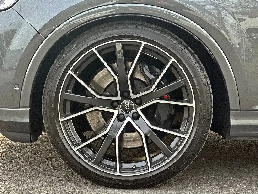 Audi SQ7 TFSI - Thumbnail 6