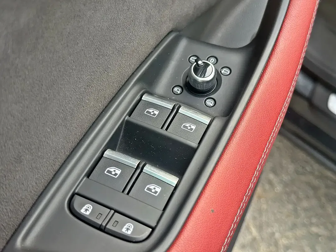 Audi SQ7 TFSI - Thumbnail 9
