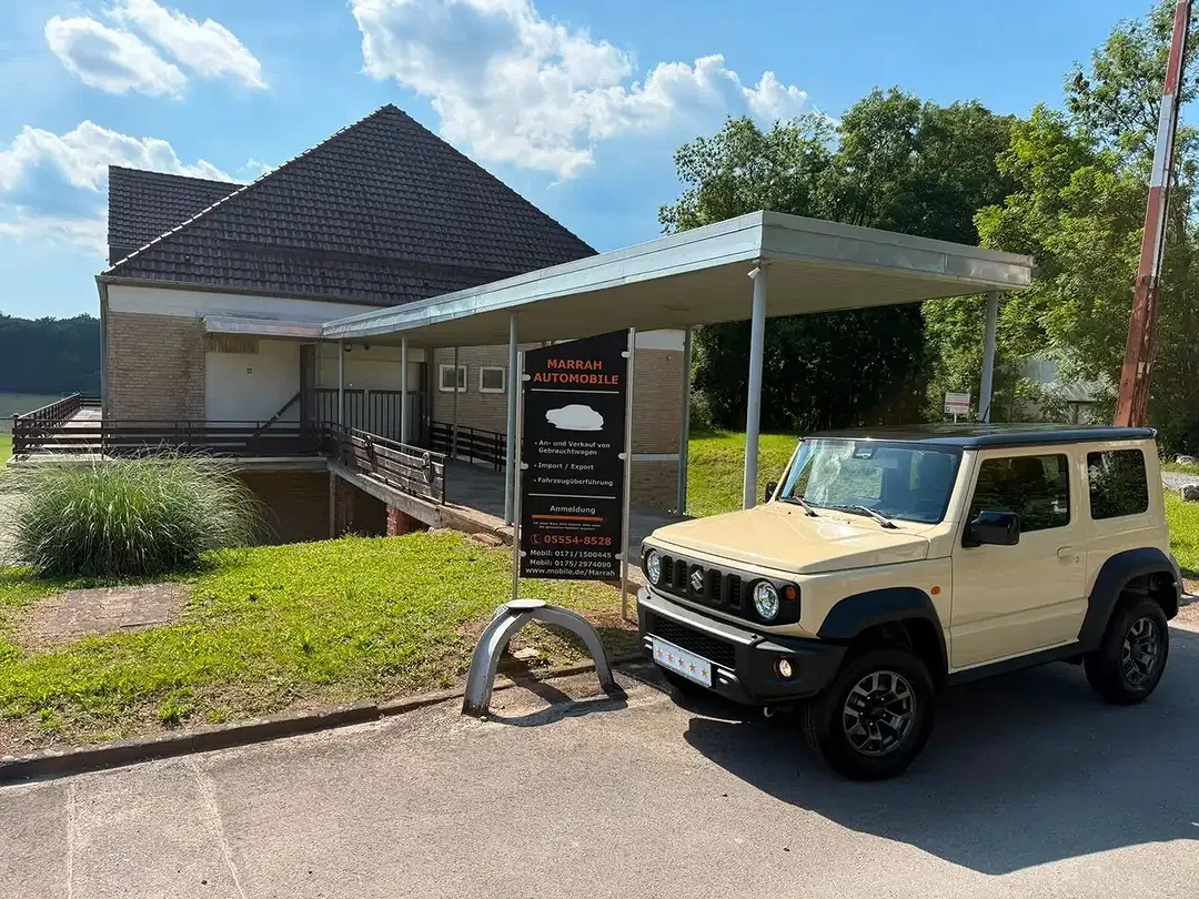 Suzuki Jimny 1.5 AllGrip Comfort+ - foto 1