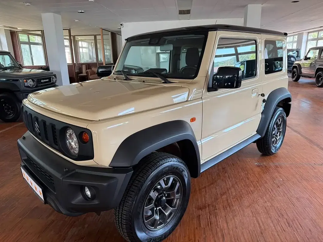 Suzuki Jimny 1.5 AllGrip Comfort+ - Thumbnail 19