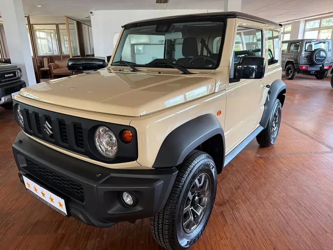 Suzuki Jimny 1.5 AllGrip Comfort+ - Thumbnail 8