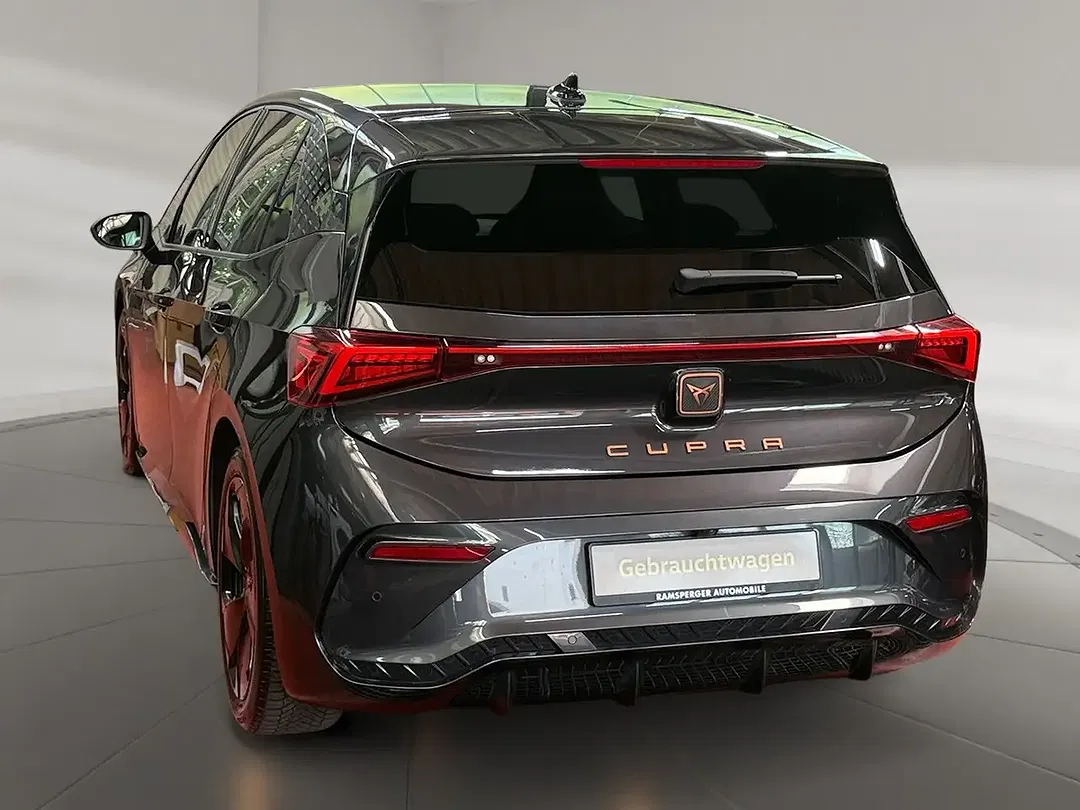 CUPRA Born - Thumbnail 4