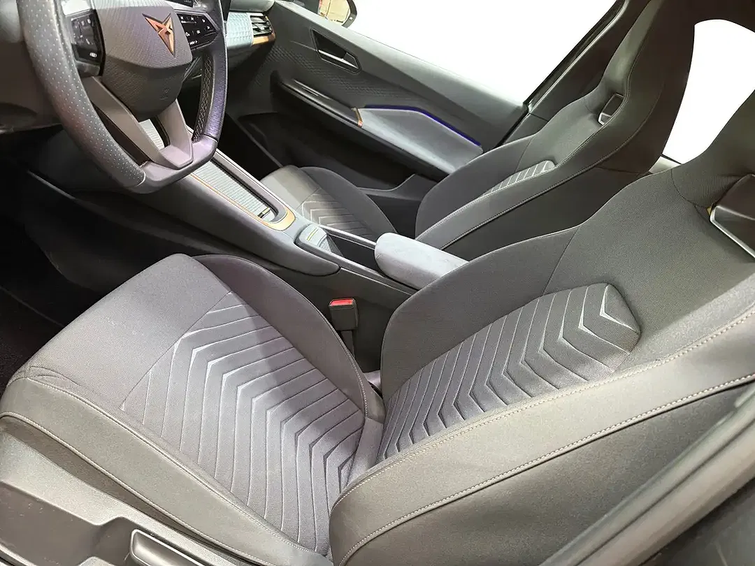 CUPRA Born - Thumbnail 8