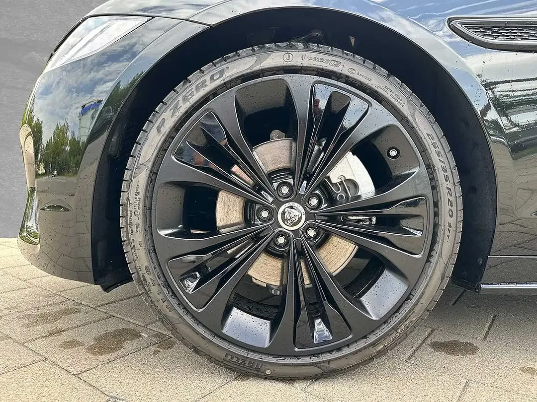 Jaguar XF D200 Sportbrake R-Dynamic SE - Thumbnail 9