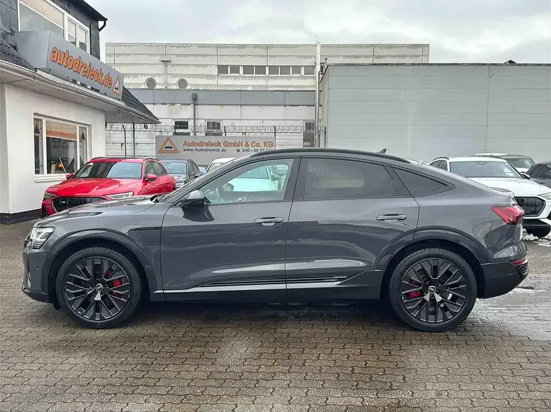 Audi Q8 e-tron 50 Sportback S line - Thumbnail 11