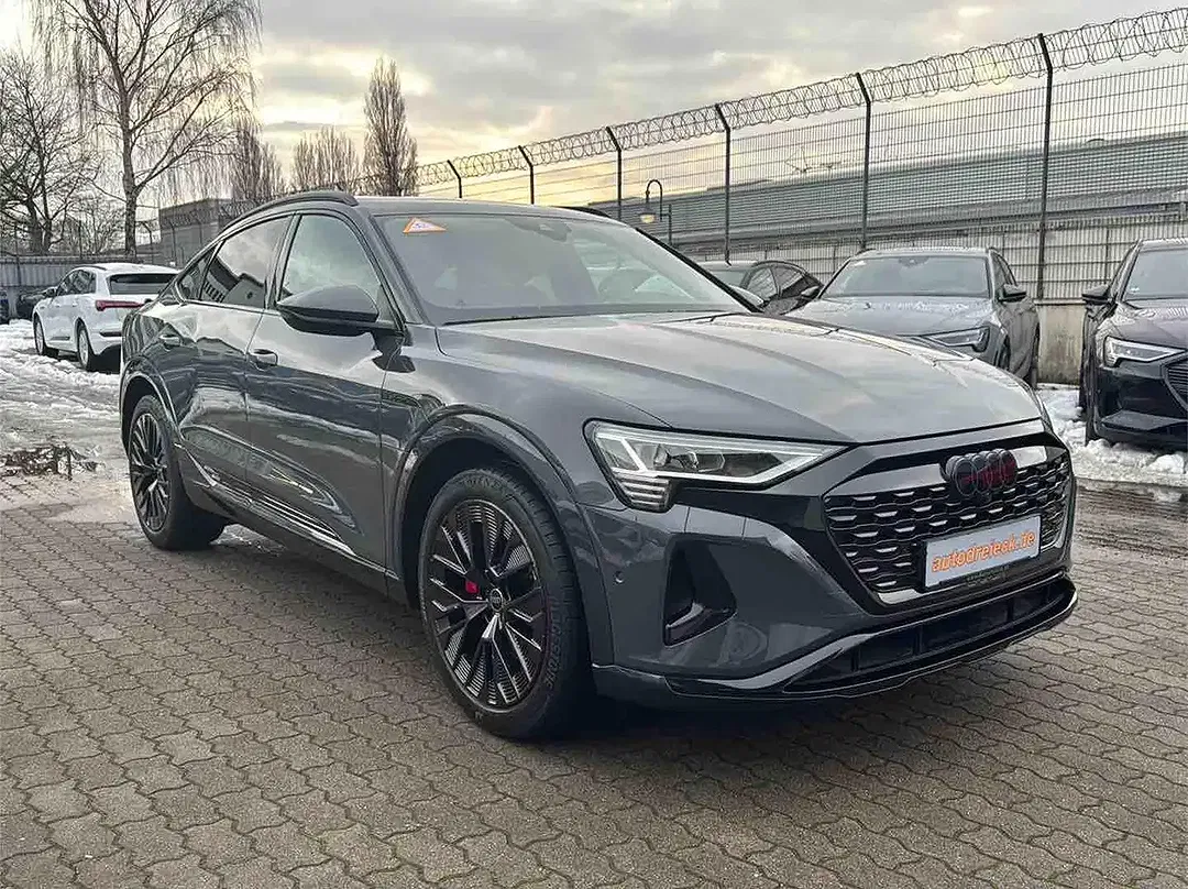 Audi Q8 e-tron 50 Sportback S line - Thumbnail 5