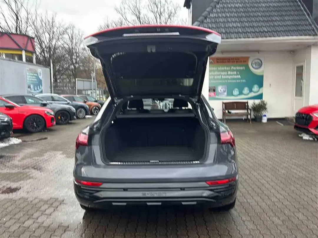 Audi Q8 e-tron 50 Sportback S line - Thumbnail 9