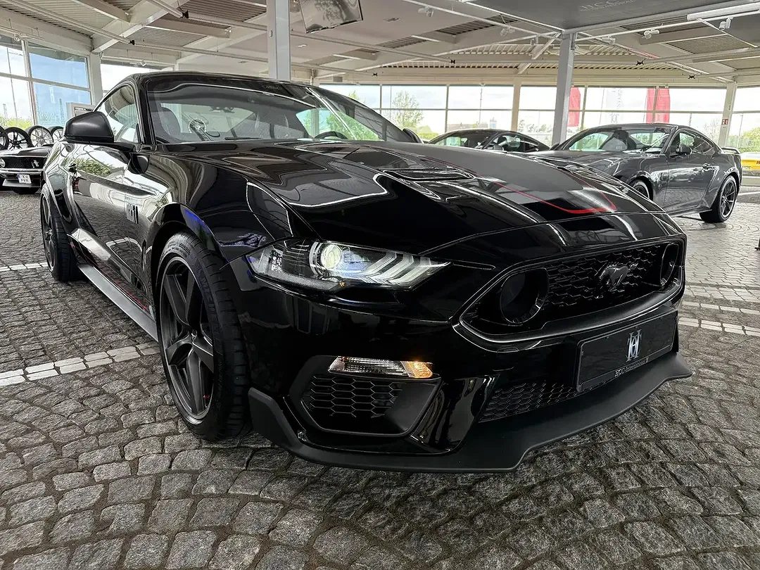 Ford Mustang - Thumbnail 12