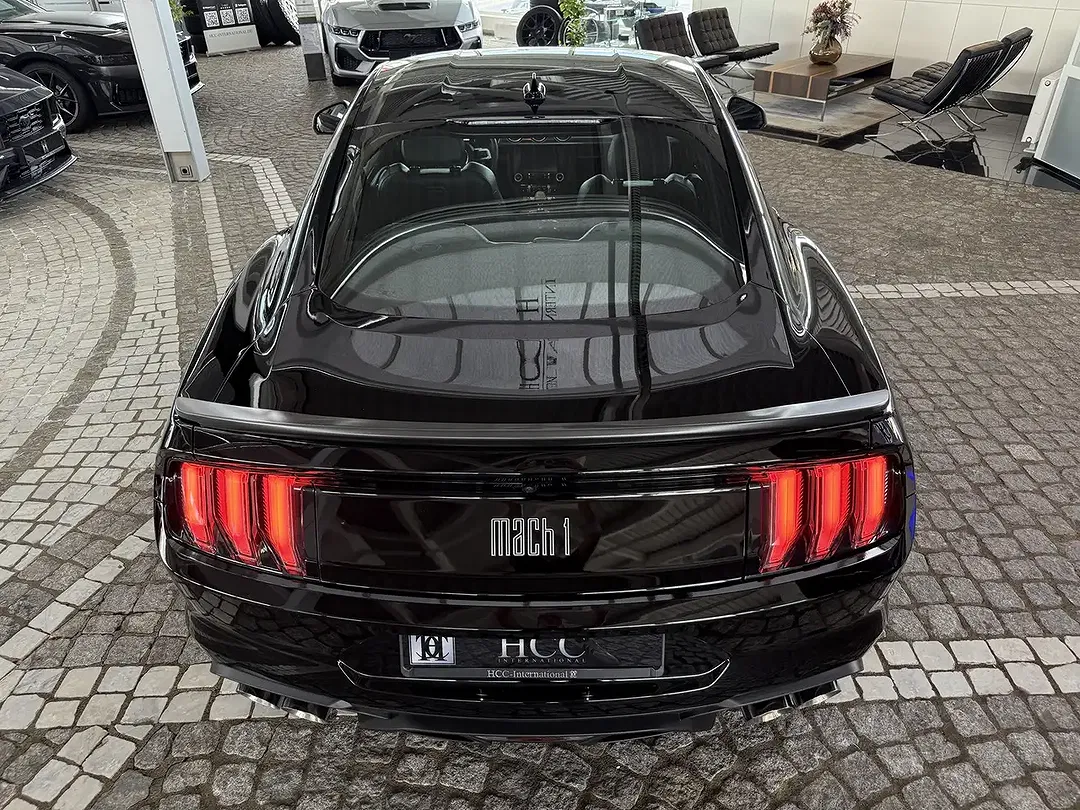 Ford Mustang - Thumbnail 7