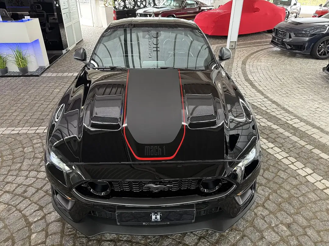 Ford Mustang - Thumbnail 8