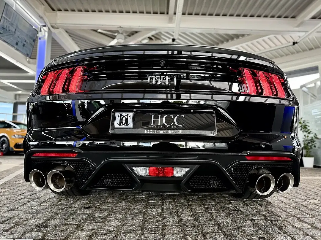 Ford Mustang - Thumbnail 9