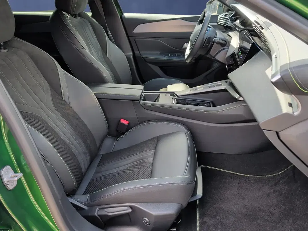Peugeot 308 130 PureTech AUT GT - Thumbnail 11