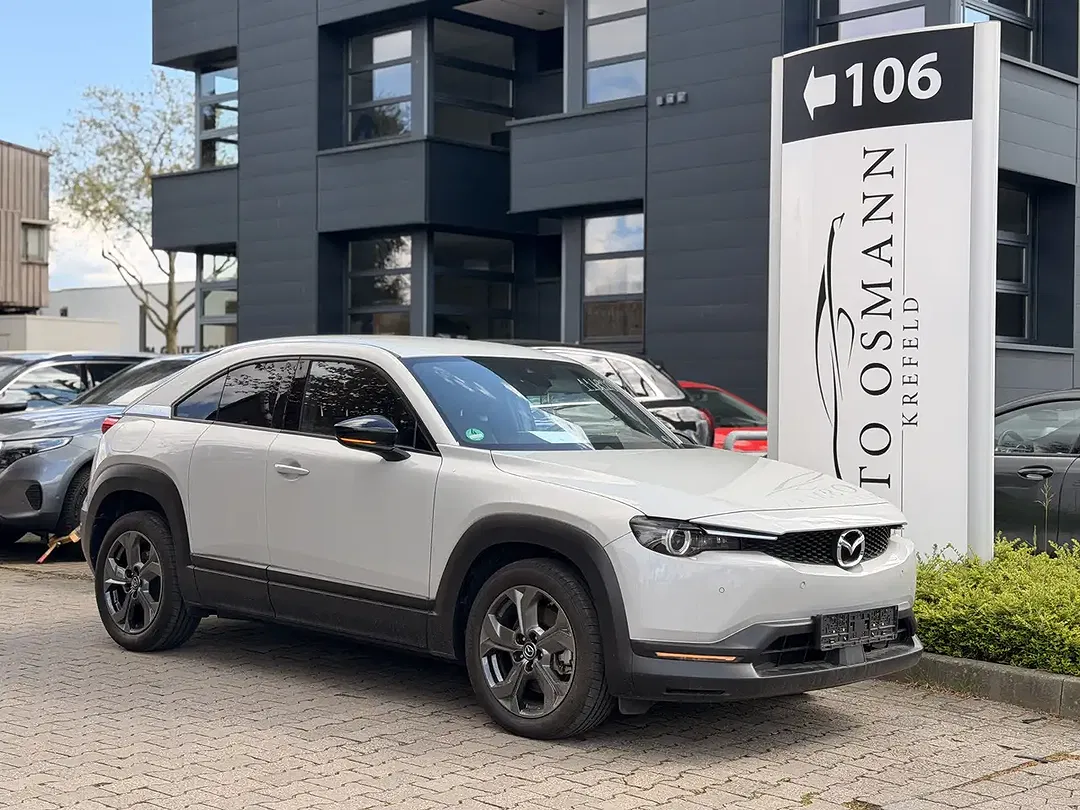 Mazda MX-30 - foto 1