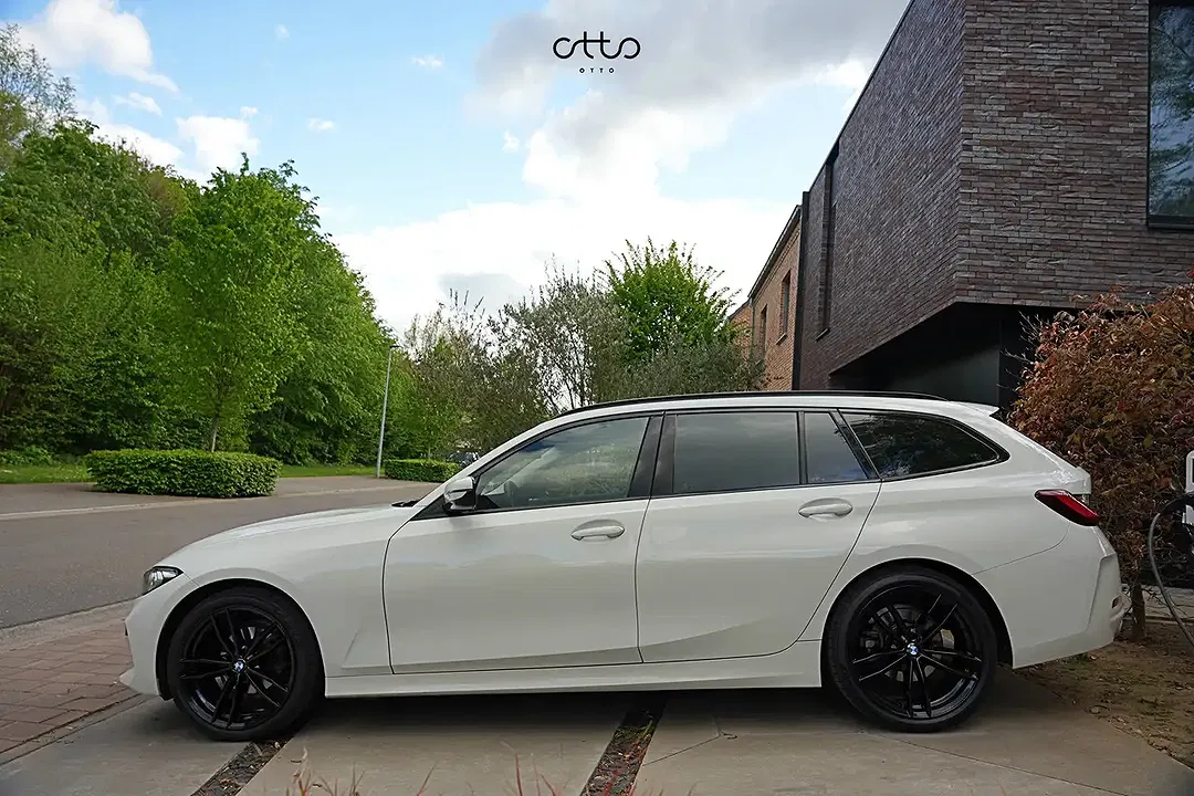 BMW 318 Touring Shadow Line - Thumbnail 5