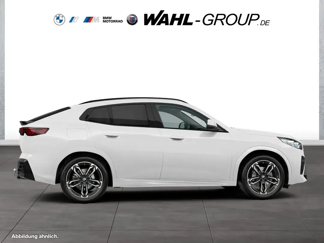 BMW iX2 eDrive M Sport Premium - Thumbnail 8