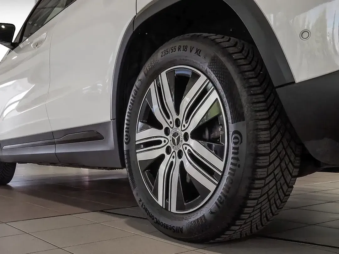 Mercedes-Benz EQA 250 - Thumbnail 7