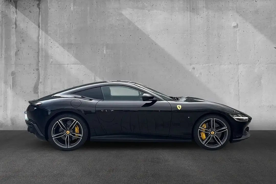 Ferrari Roma - Thumbnail 6