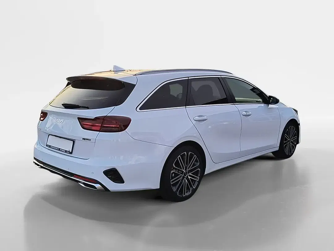 Kia Ceed SW / cee'd SW DCT GT-Line - Thumbnail 4