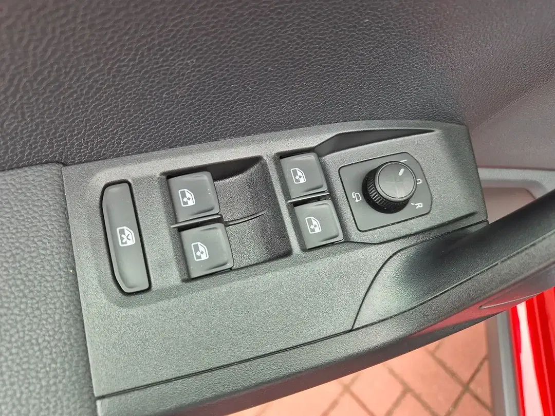 SEAT Arona DSG Style - Thumbnail 15