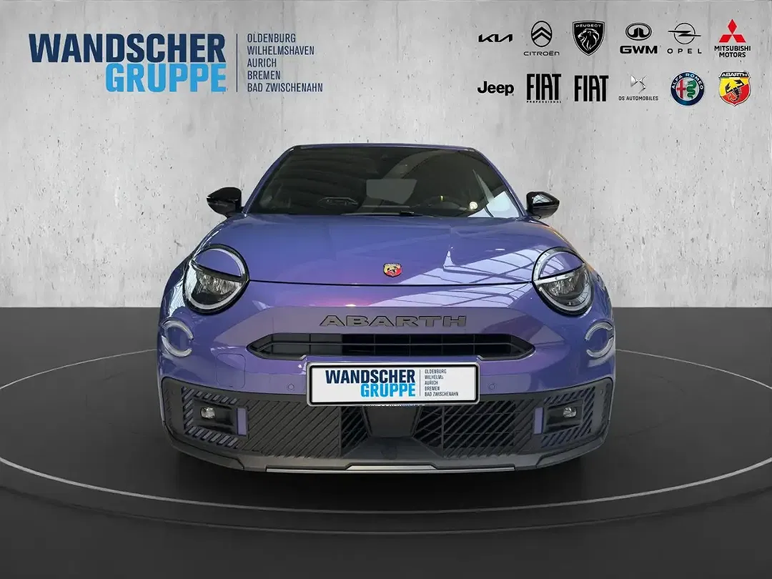 Abarth 600e Scorpionissima - Thumbnail 8