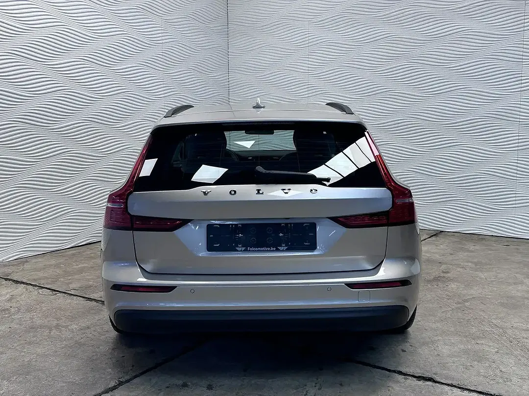 Volvo V60 B3 2.0 MHEV AUT - Thumbnail 10