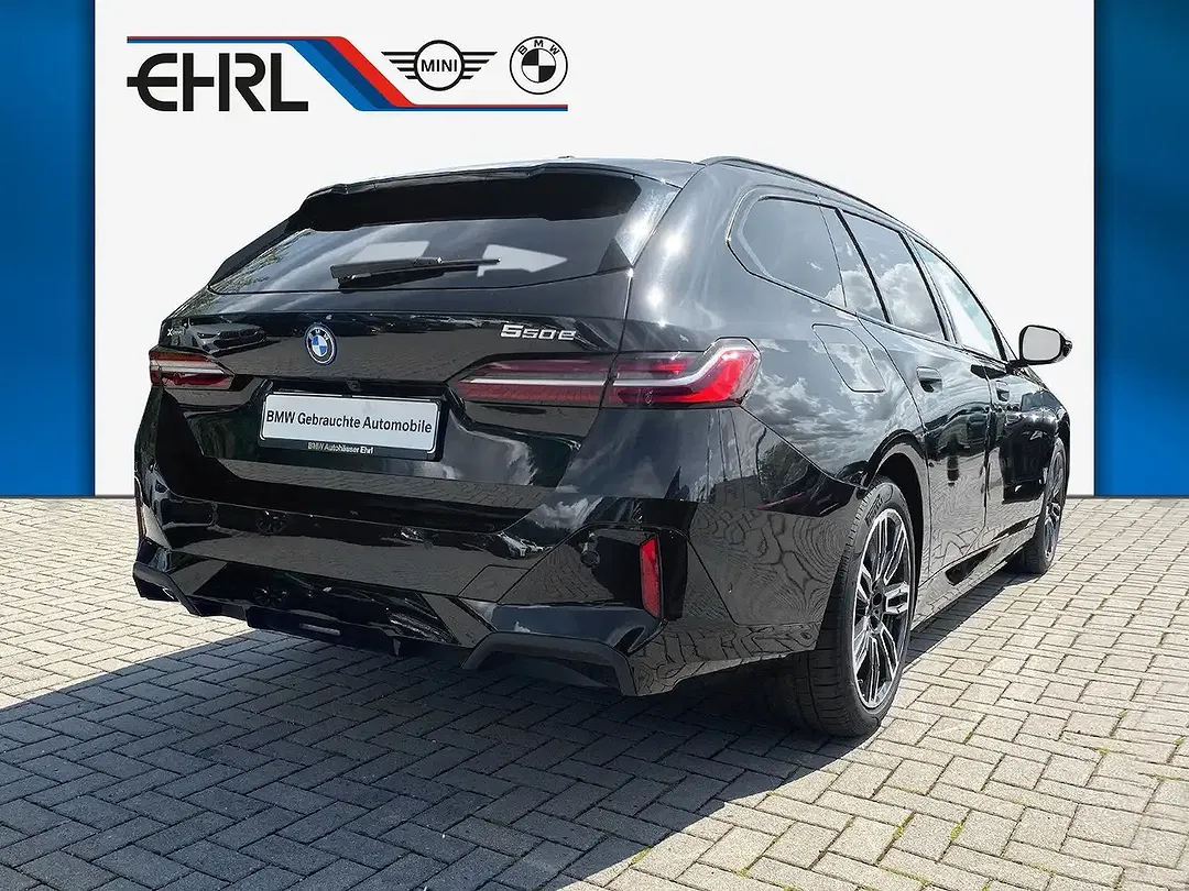 BMW 550 xDrive Touring M Sport - Thumbnail 5