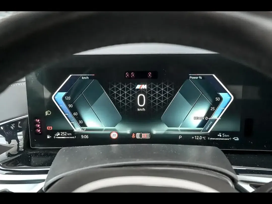 BMW X5 xDrive M Pro - Thumbnail 10