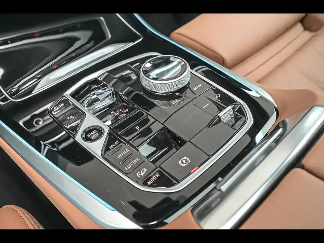 BMW X5 xDrive M Pro - Thumbnail 11