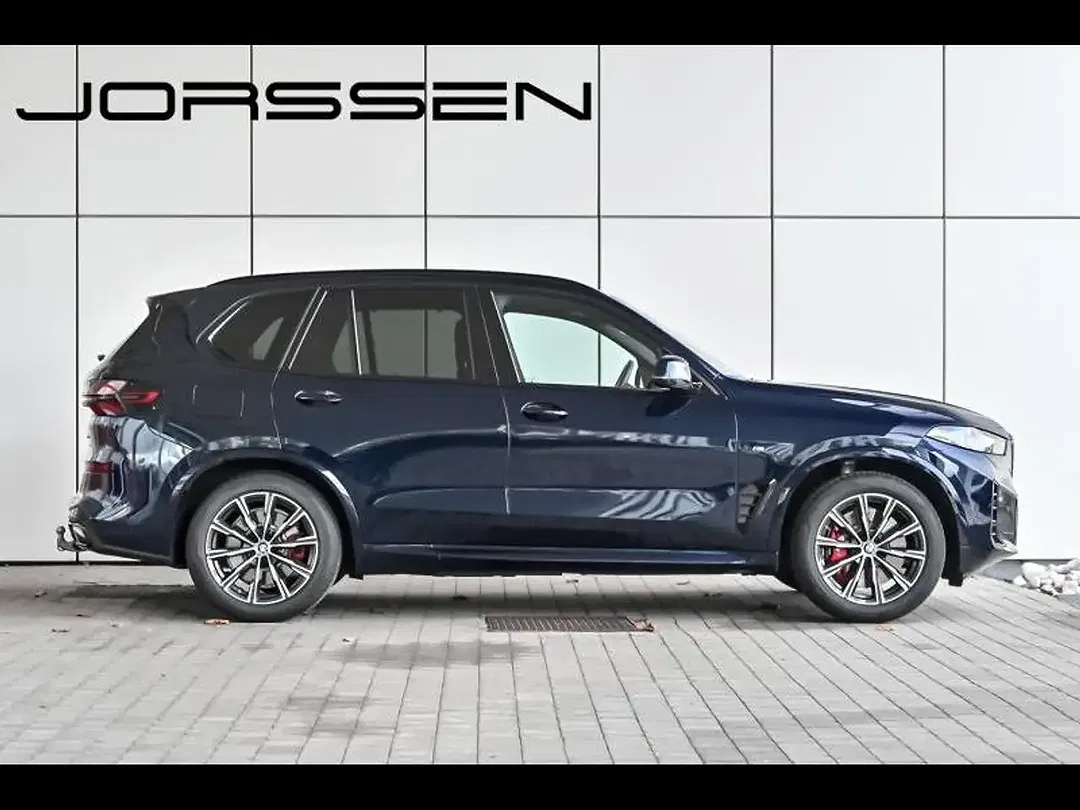 BMW X5 xDrive M Pro - Thumbnail 3
