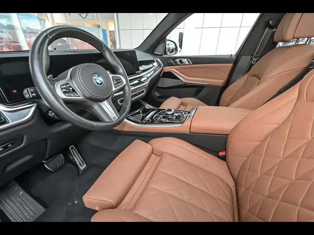 BMW X5 xDrive M Pro - Thumbnail 6