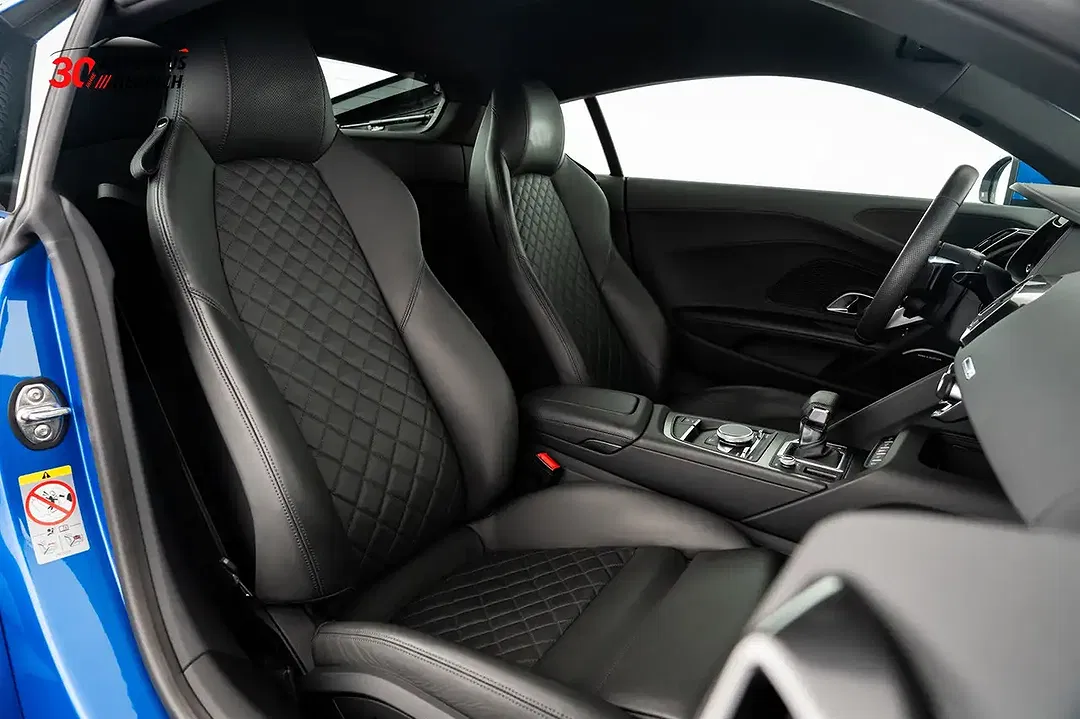 Audi R8 5.2 performance - foto 15