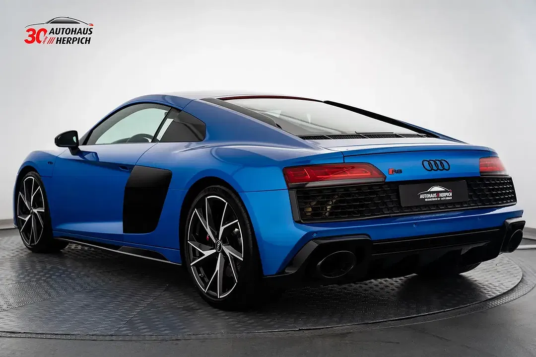 Audi R8 5.2 performance - Thumbnail 3