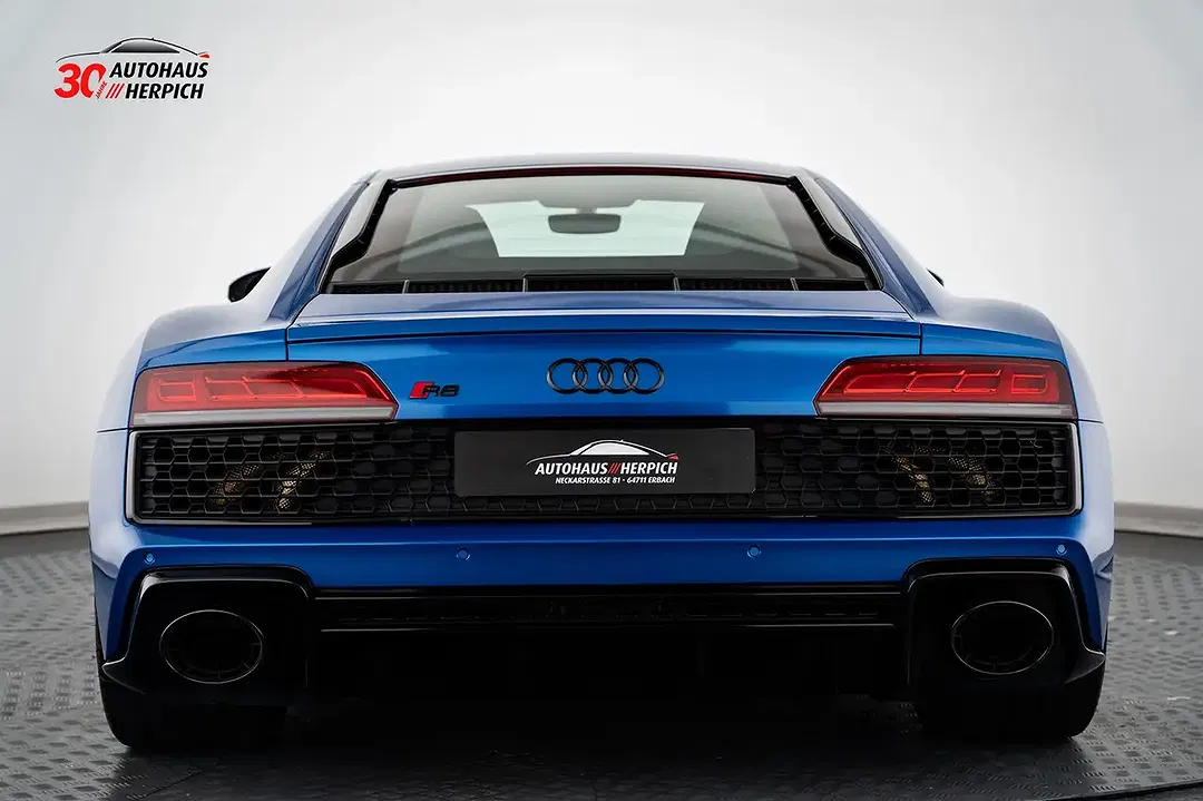 Audi R8 5.2 performance - Thumbnail 4