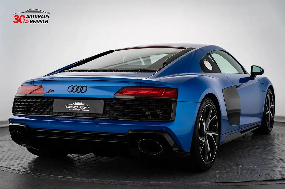 Audi R8 5.2 performance - Thumbnail 5