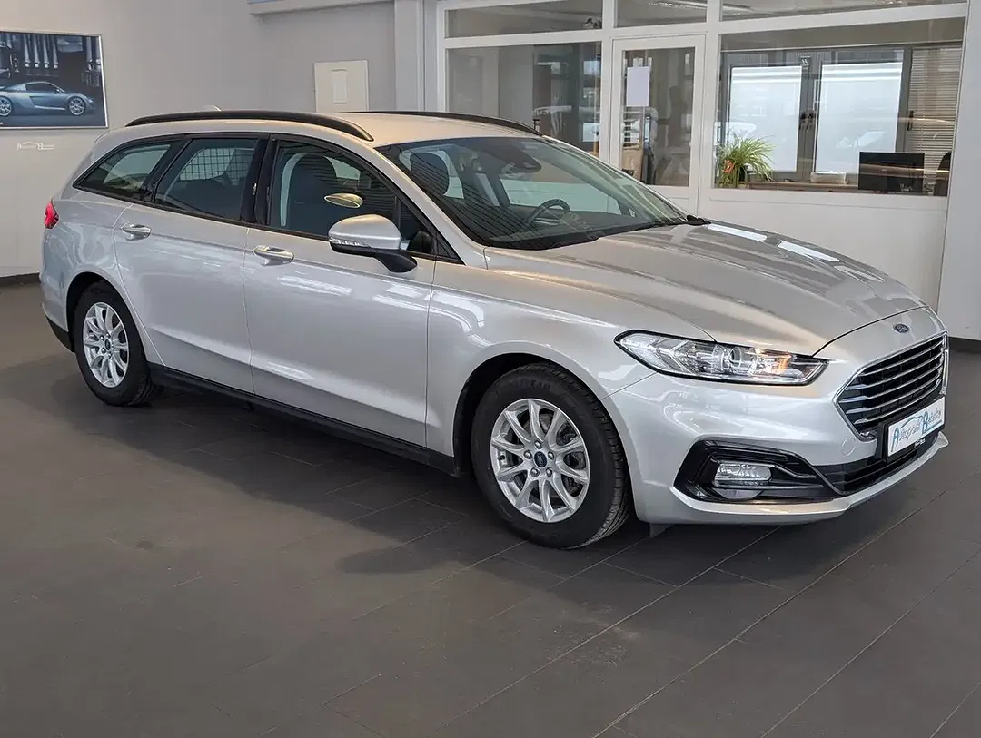 Ford Mondeo 2.0 AUT - foto 1