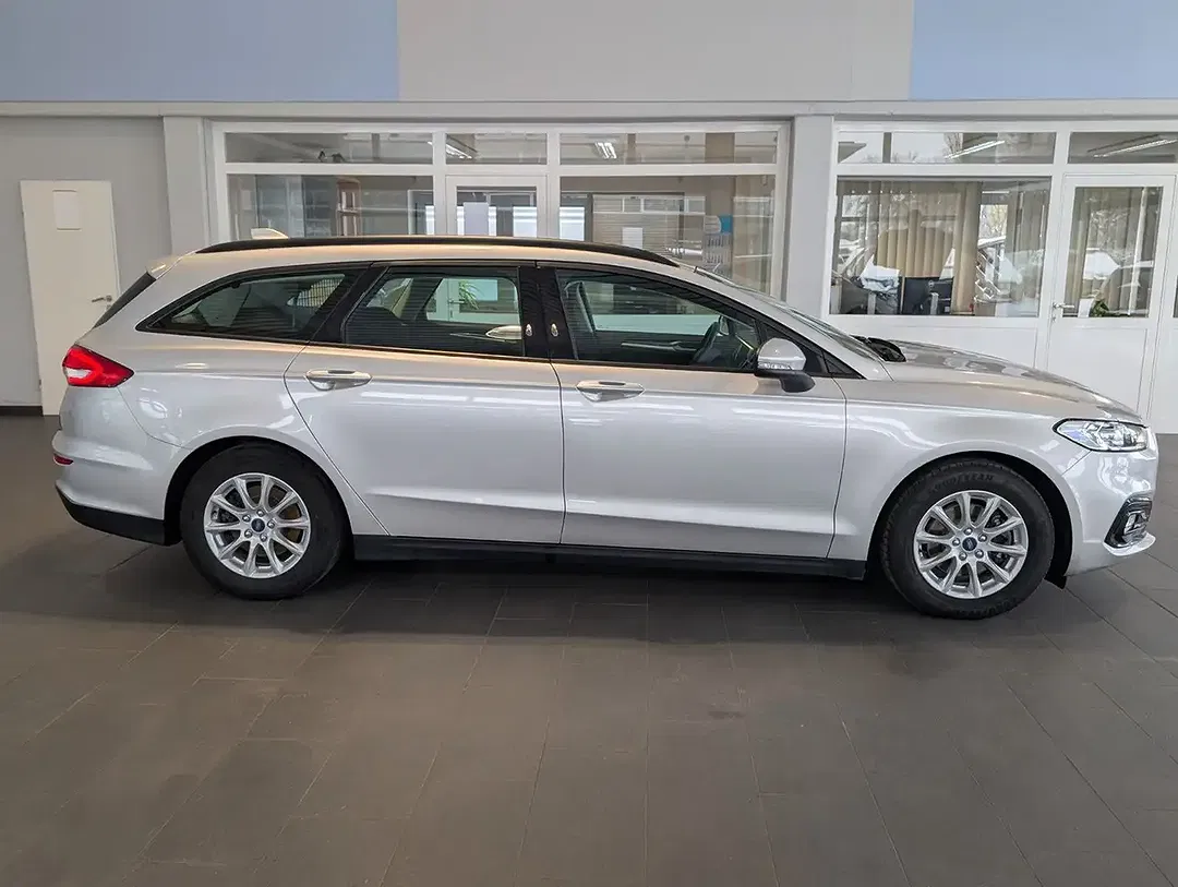 Ford Mondeo 2.0 AUT - foto 2