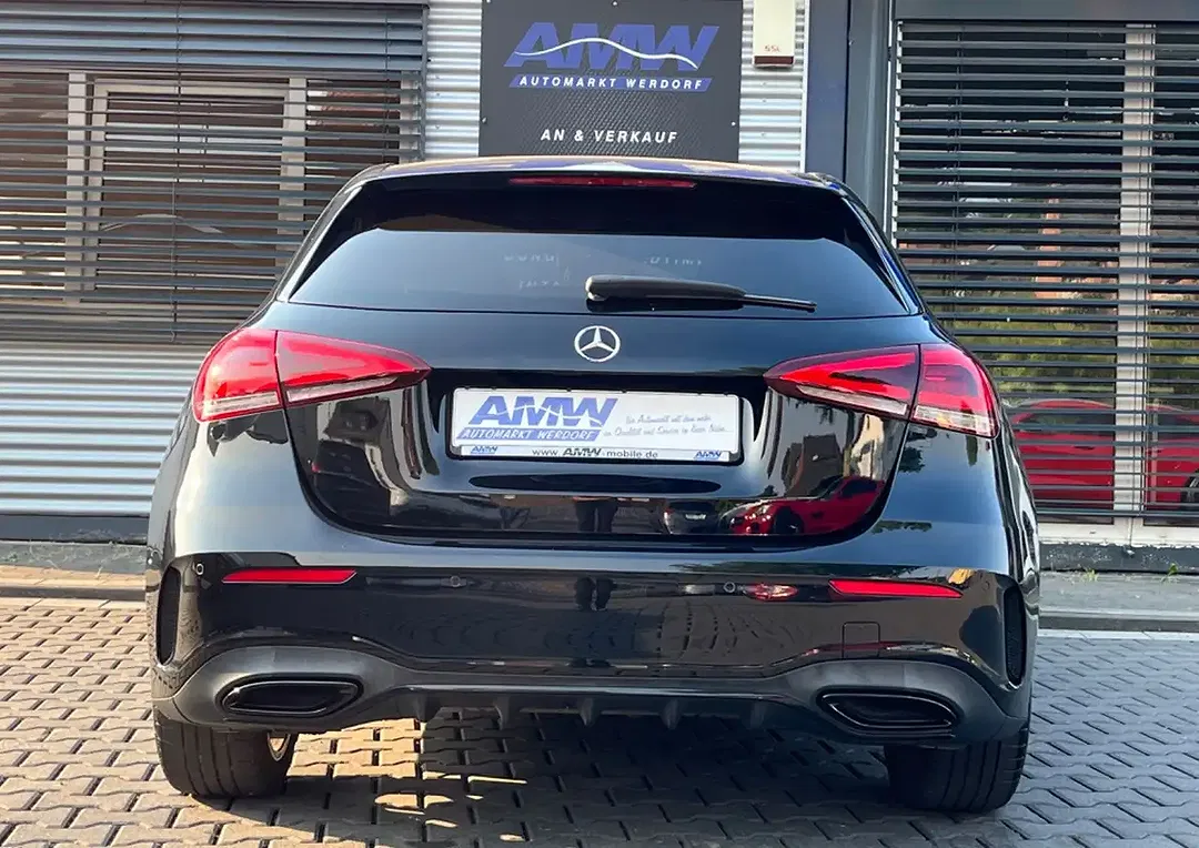 Mercedes-Benz A 200 MBUX AMG Line Night - Thumbnail 6