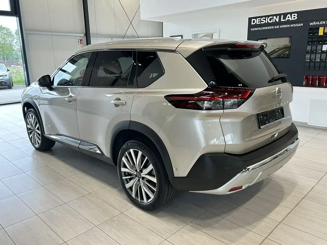 Nissan X-Trail 1.5 VC-T e-Power e-4ORCE Tekna - Thumbnail 4