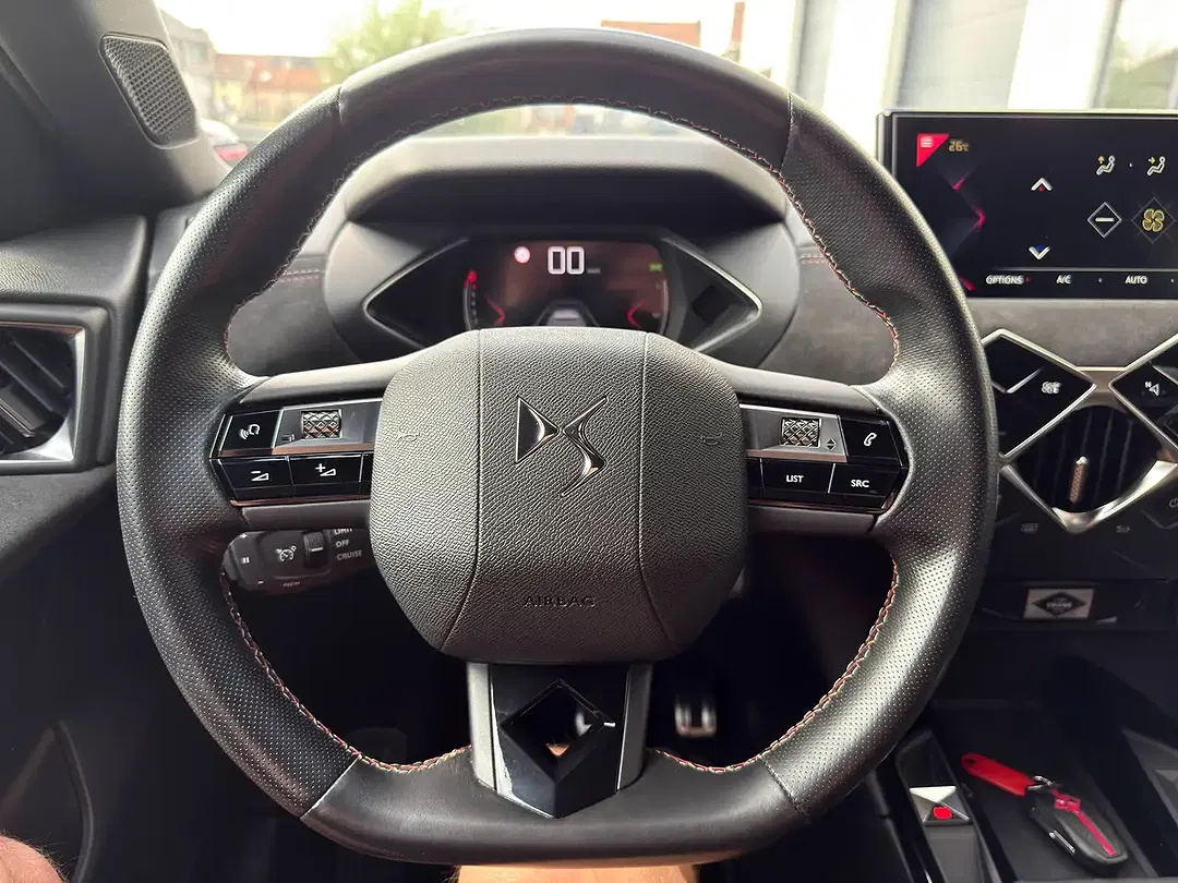 DS Automobiles DS 3 Crossback - Thumbnail 13