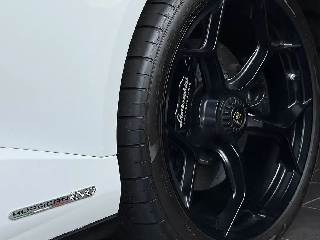 Lamborghini Huracán EVO Spyder - foto 13