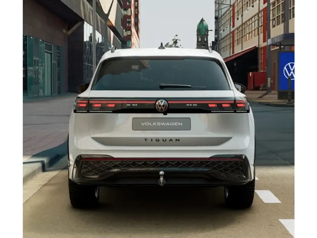 Volkswagen Tiguan 2.0 TDI DSG 4Motion R-Line Black Edition Style - Thumbnail 5