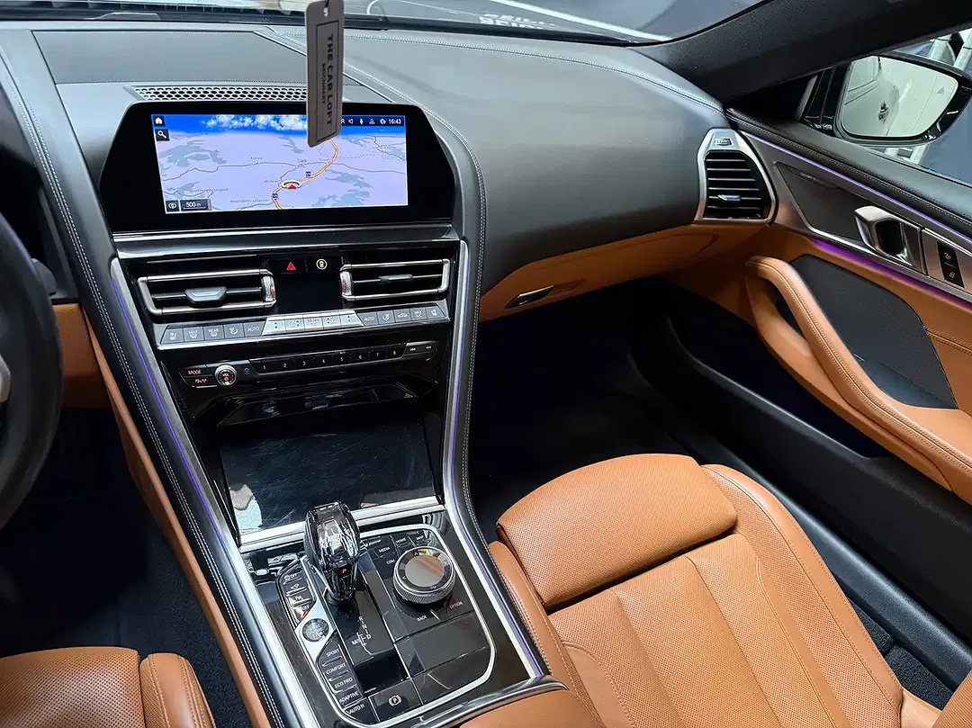 BMW 840 xDrive M Coupe - Thumbnail 6