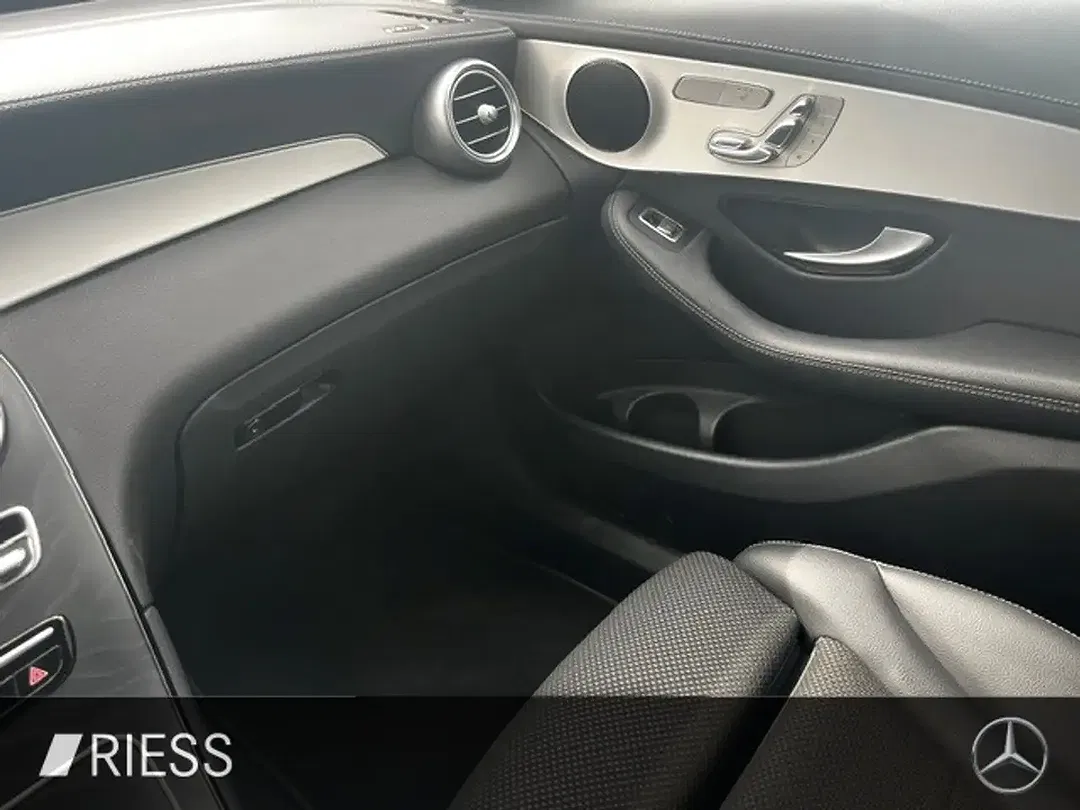 Mercedes-Benz GLC 220 4MATIC - Thumbnail 13