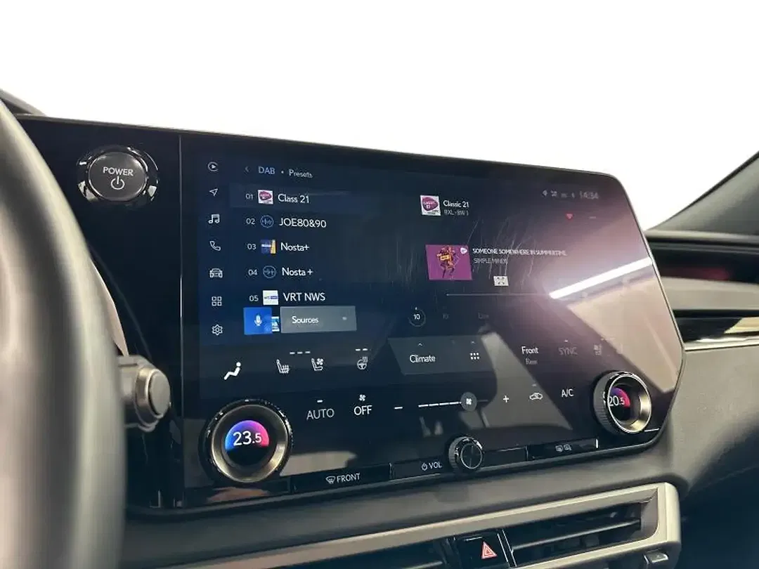 Lexus RX 450h Executive - Thumbnail 11