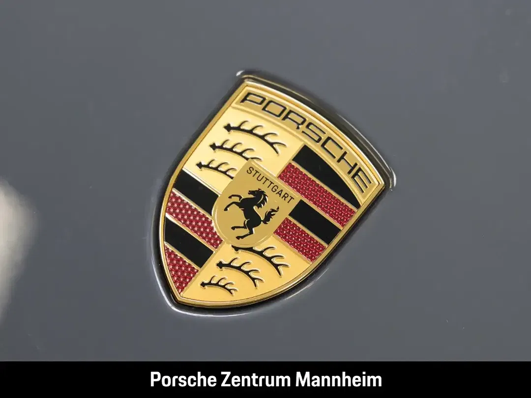 Porsche Taycan GTS Sport Turismo - Thumbnail 12