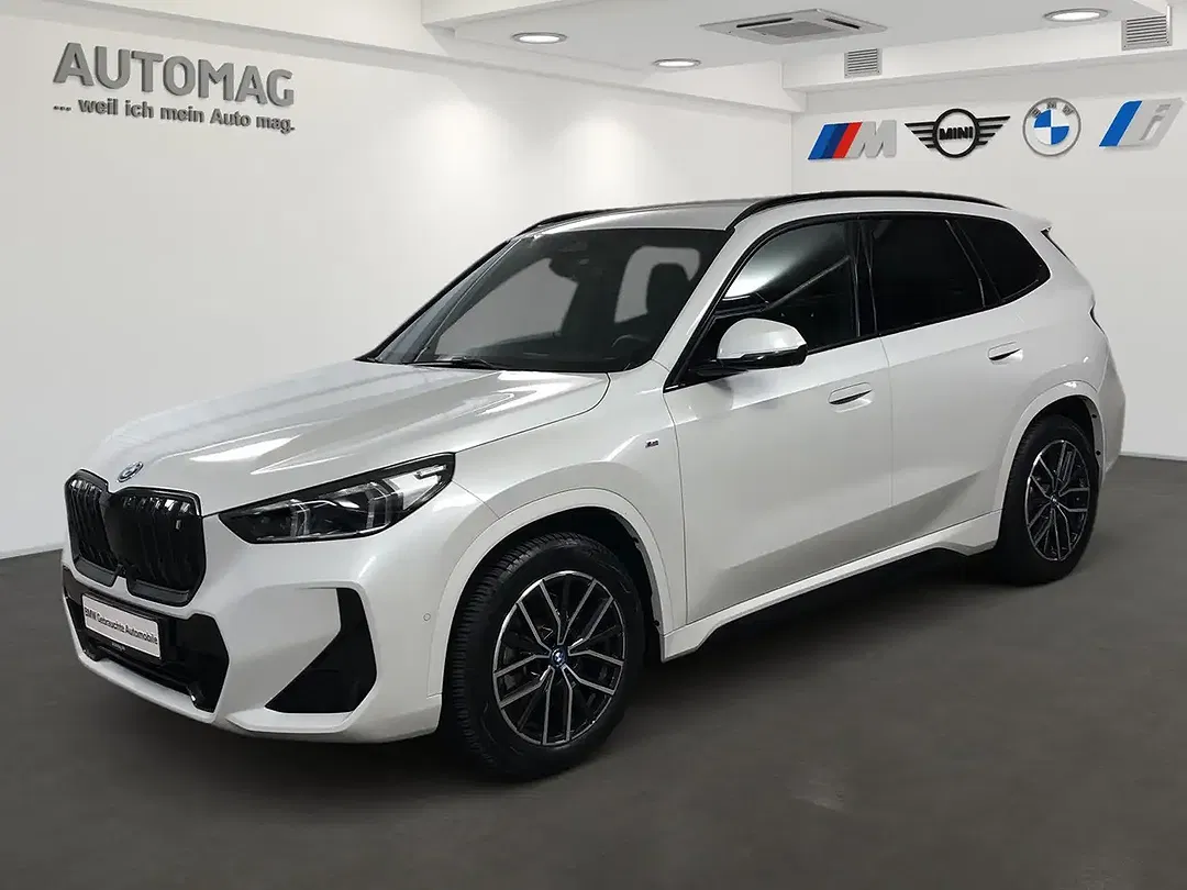 BMW iX xDrive M Sport - foto 1