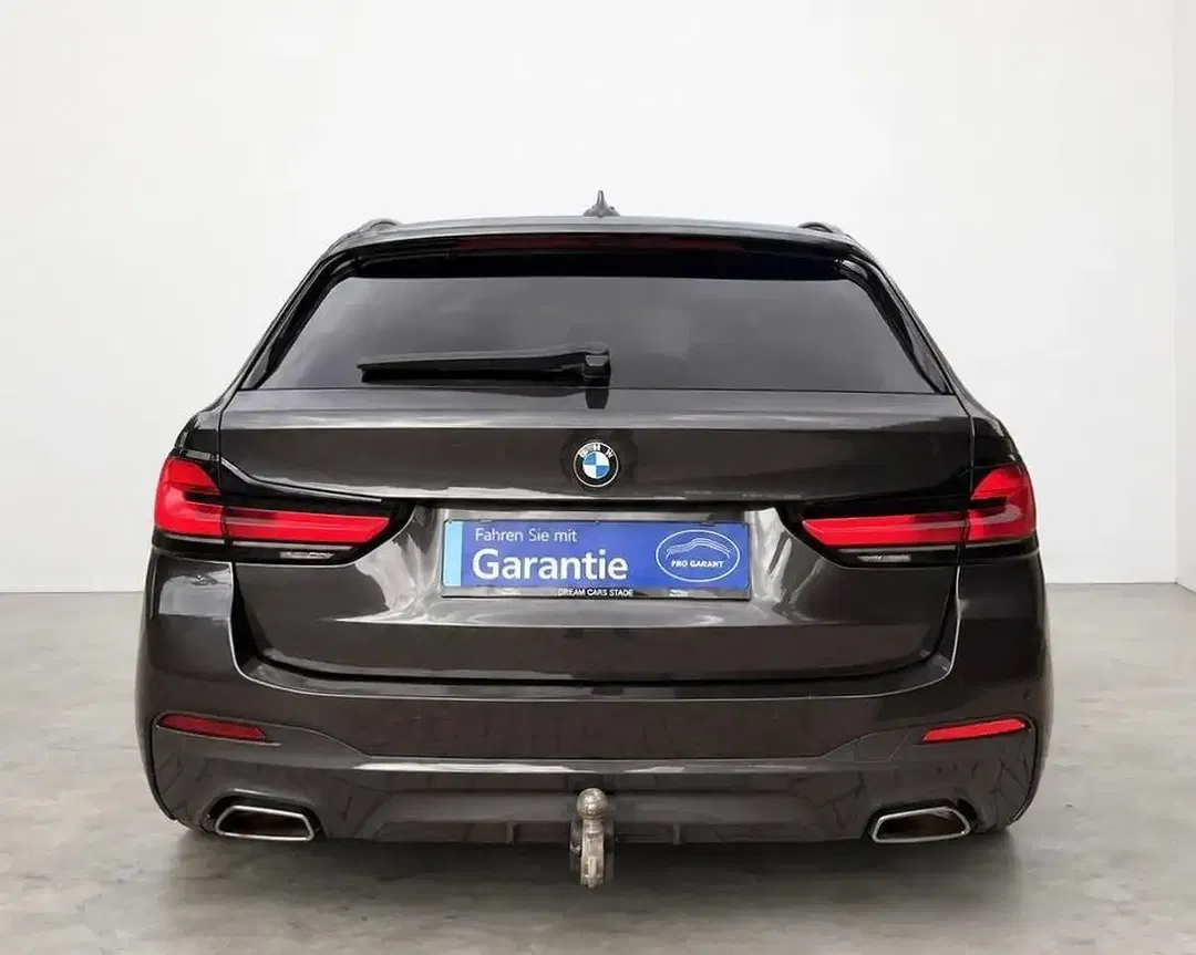 BMW 520 xDrive M Sport - Thumbnail 4