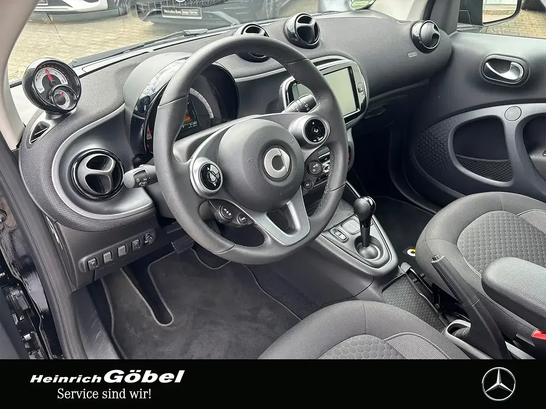 smart forTwo - Thumbnail 9