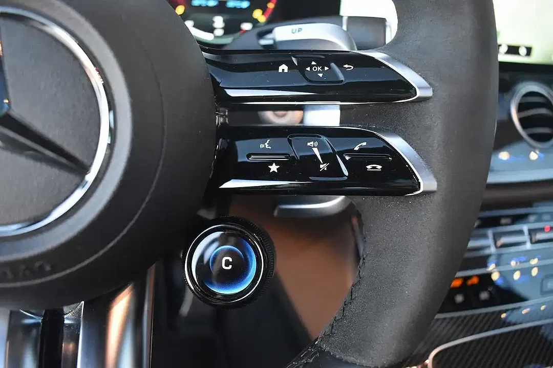 Mercedes-Benz E 63 AMG 4MATIC+ Burmester - Thumbnail 14