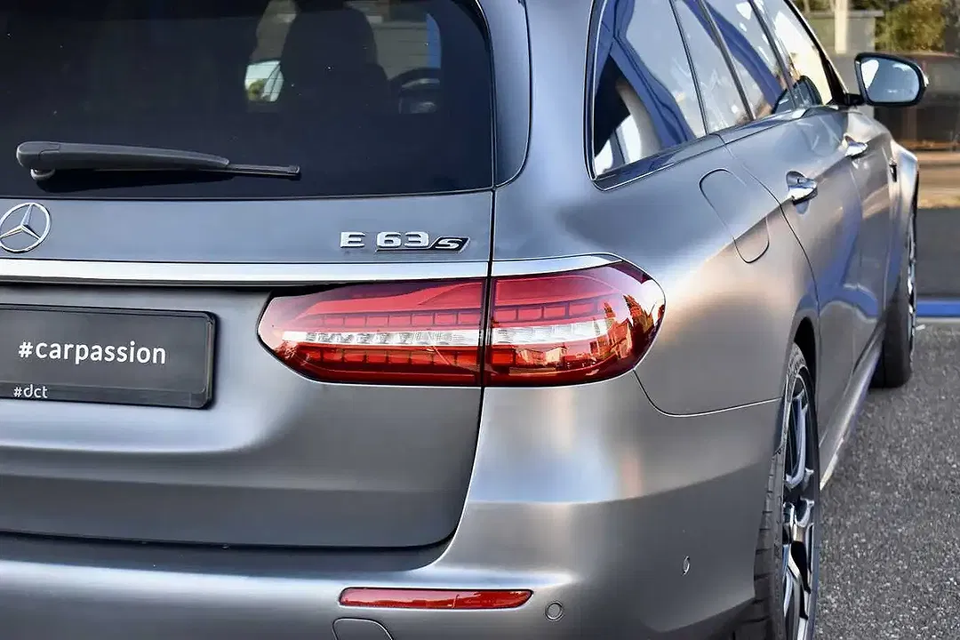 Mercedes-Benz E 63 AMG 4MATIC+ Burmester - Thumbnail 6